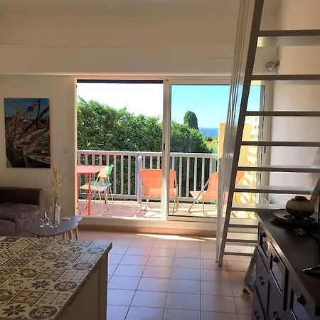 9 - Agreable Appartement, Terrasse, Vue Et Parking Apartment *