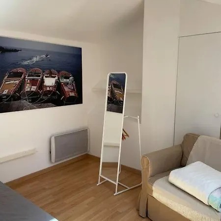 Apartment 9 - Agreable Appartement, Terrasse, Vue Et Parking *