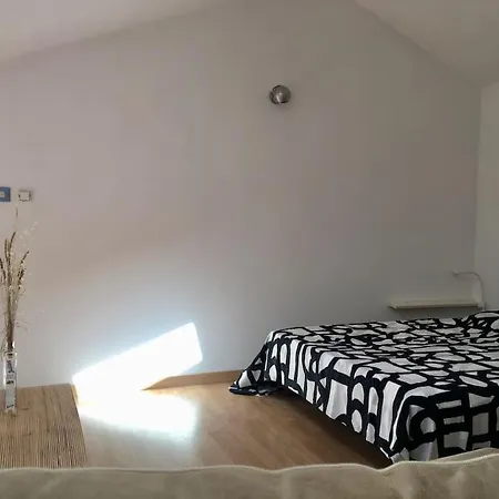 9 - Agreable Appartement, Terrasse, Vue Et Parking Bandol